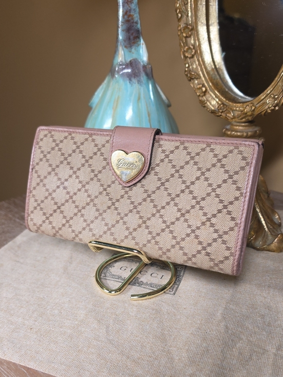 Gucci Handbags - Authentic Gucci "Lovely Heart" Diamante Canvas Continental Wallet Vintage EUC